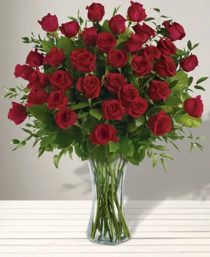 Breathtaking Beauty - 3 Dozen Long Stemmed Roses - Image 2