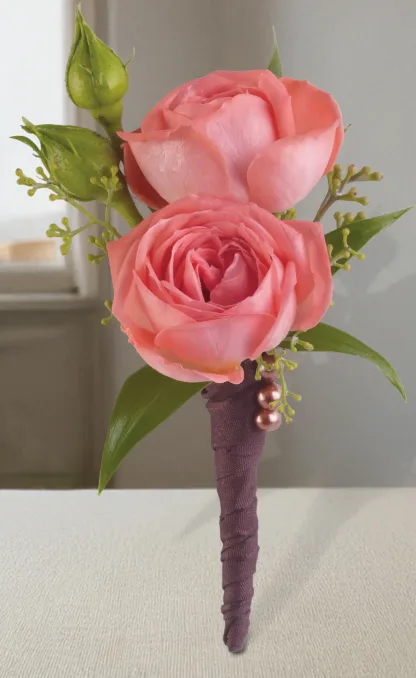 Rose Simplicity Boutonniere - Image 2