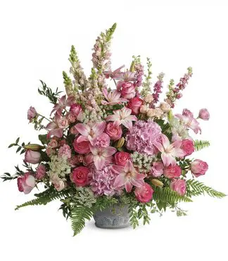 Teleflora's Graceful Glory Bouquet DX